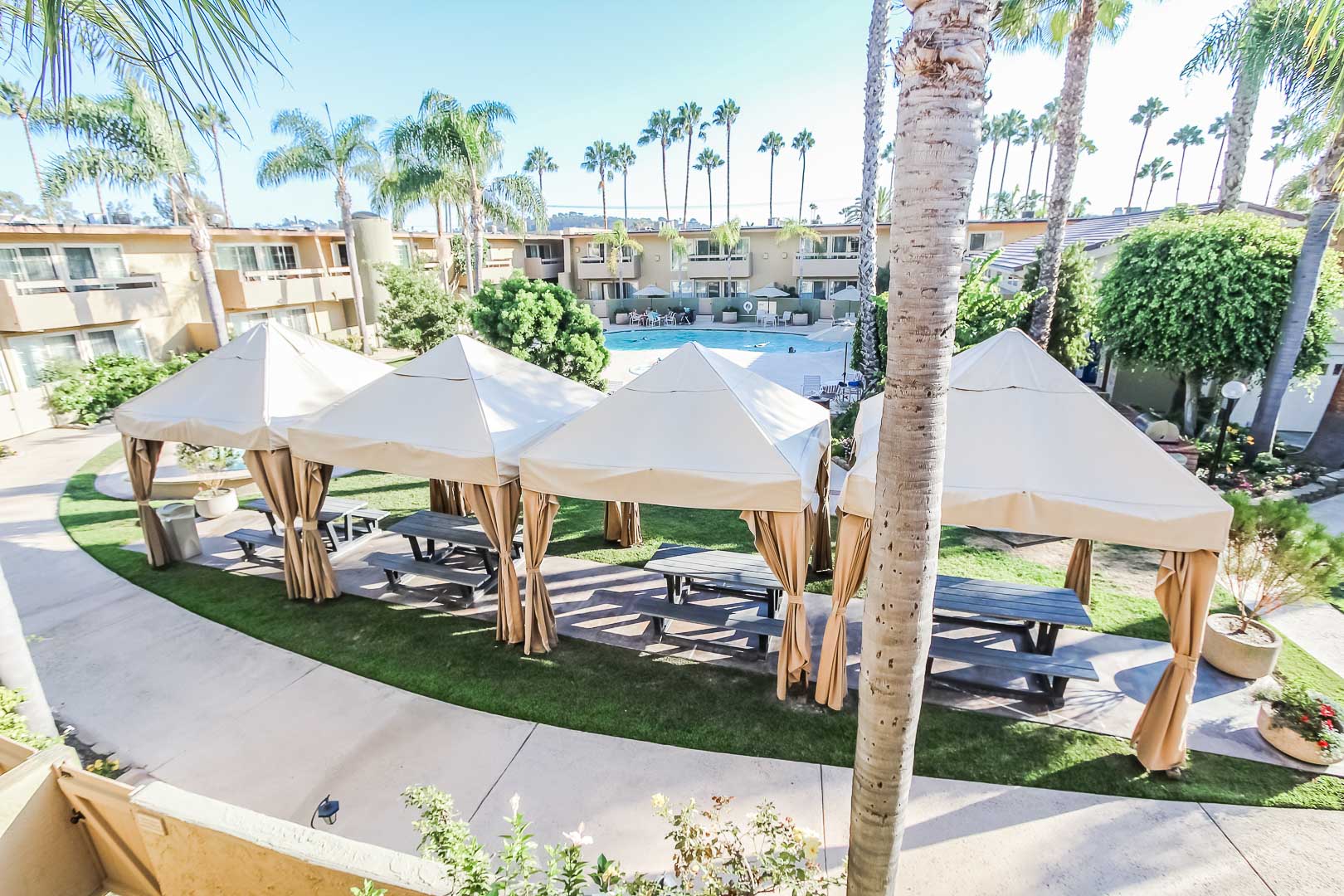 A relaxing outside view of VRI's Winner Circle Resort in California.